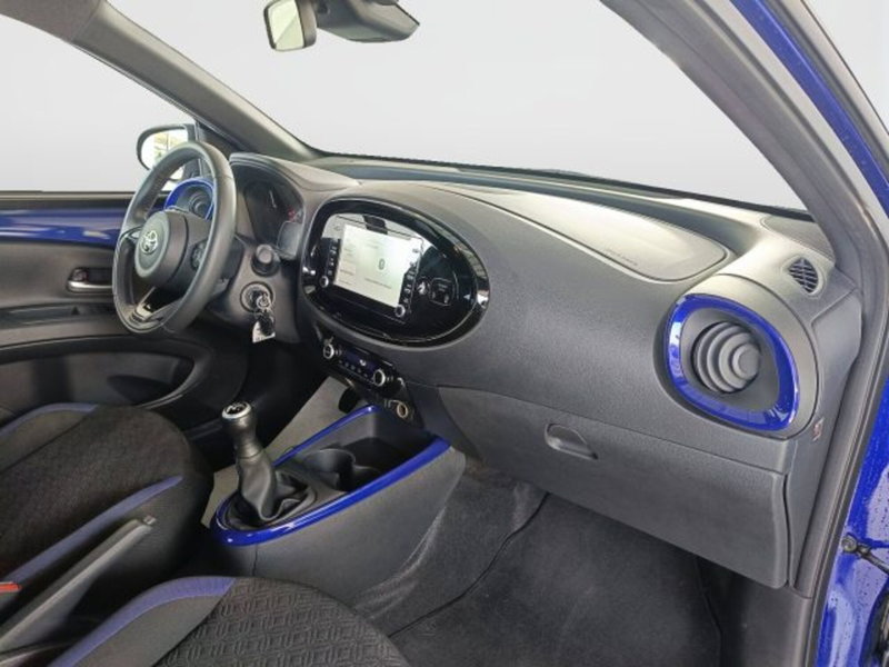 Toyota Aygo X usata a Teramo (9)
