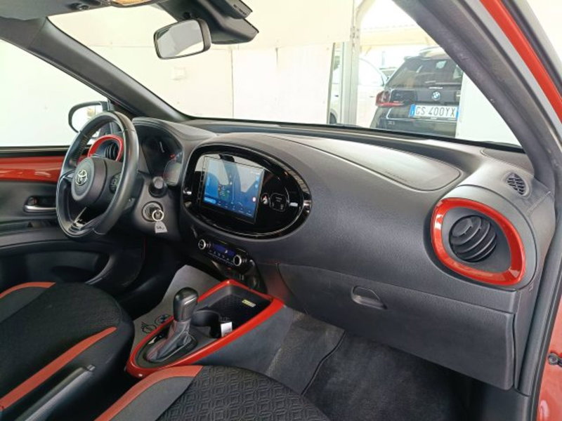 Toyota Aygo X usata a Teramo (10)