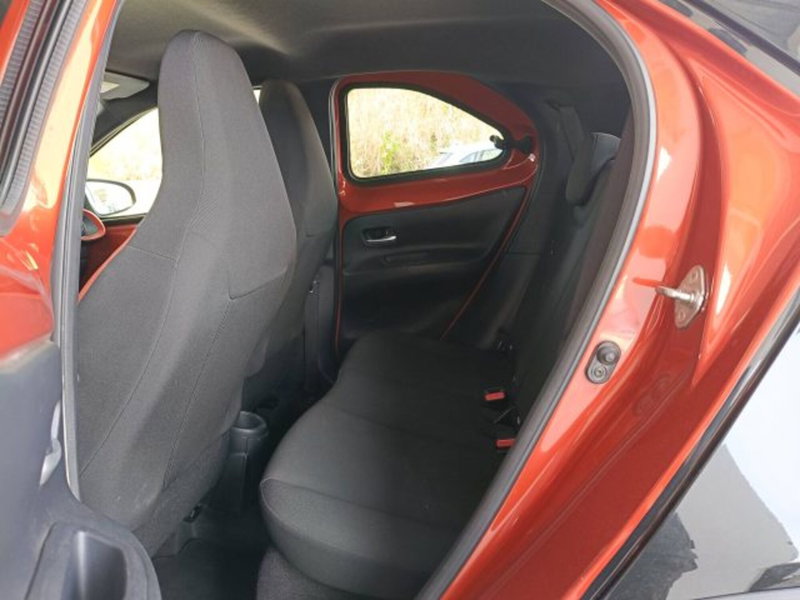 Toyota Aygo X usata a Teramo (9)