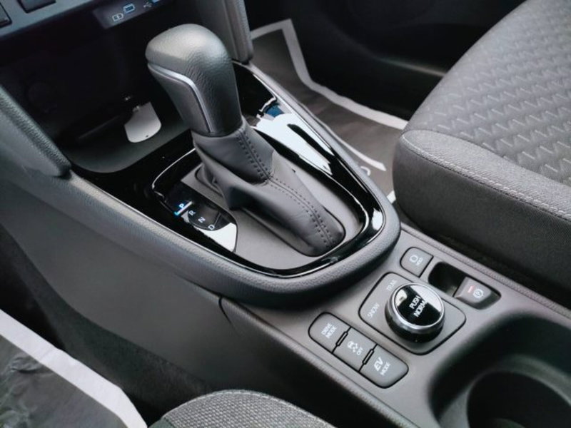 Toyota Yaris Cross usata a Teramo (17)