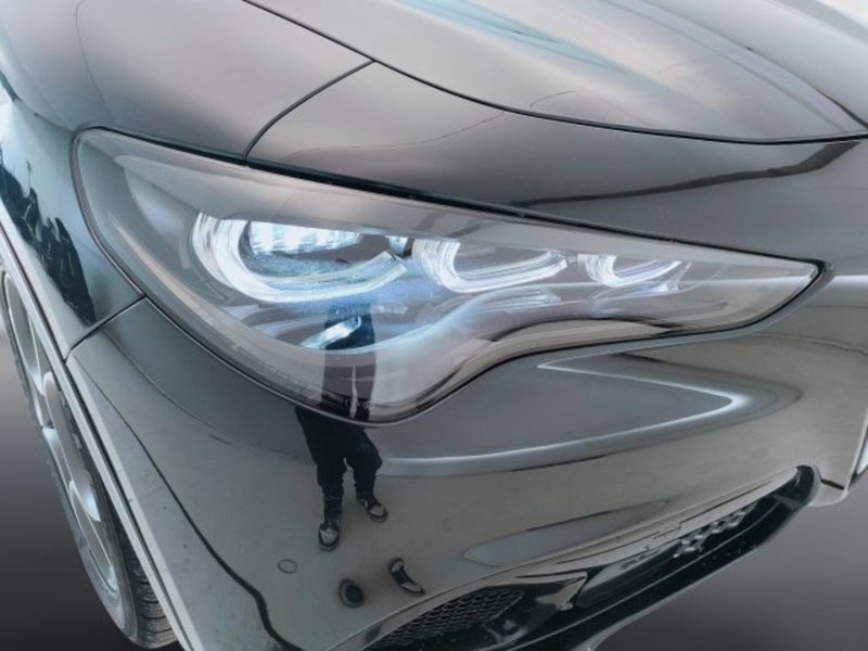 Alfa Romeo Stelvio usata a Teramo (13)