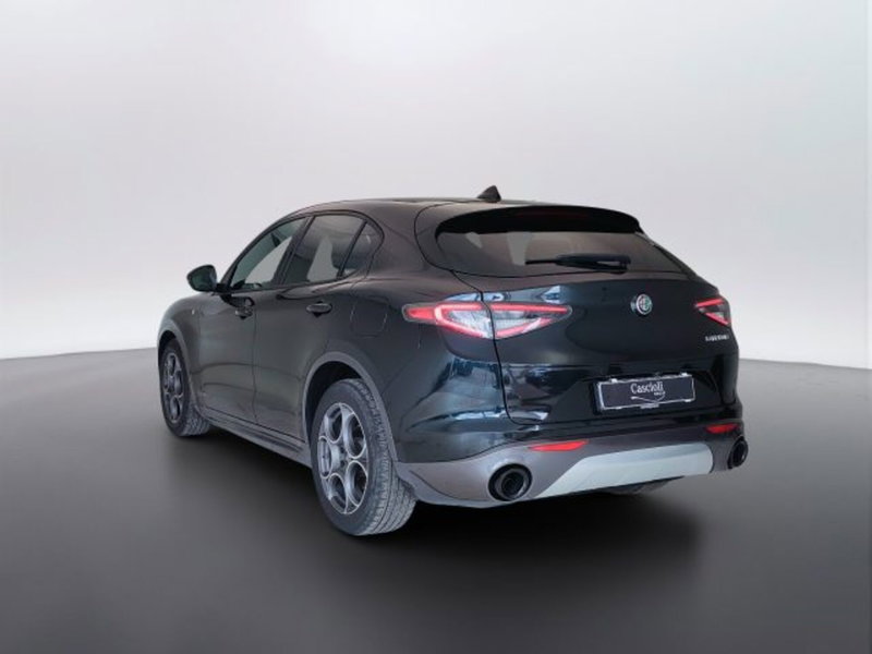 Alfa Romeo Stelvio usata a Teramo (7)