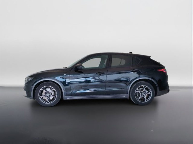 Alfa Romeo Stelvio usata a Teramo (8)