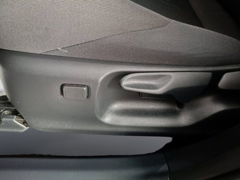 Toyota Toyota C-HR usata a Teramo (18)