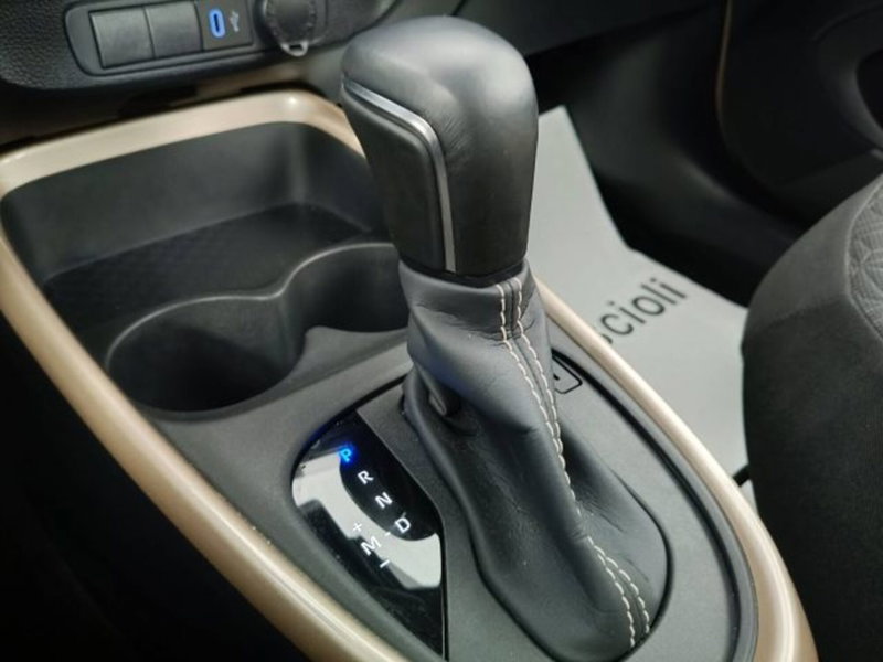 Toyota Aygo X usata a Teramo (17)