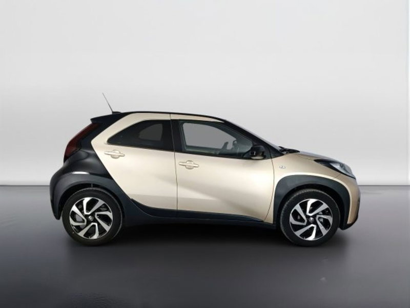 Toyota Aygo X usata a Teramo (3)