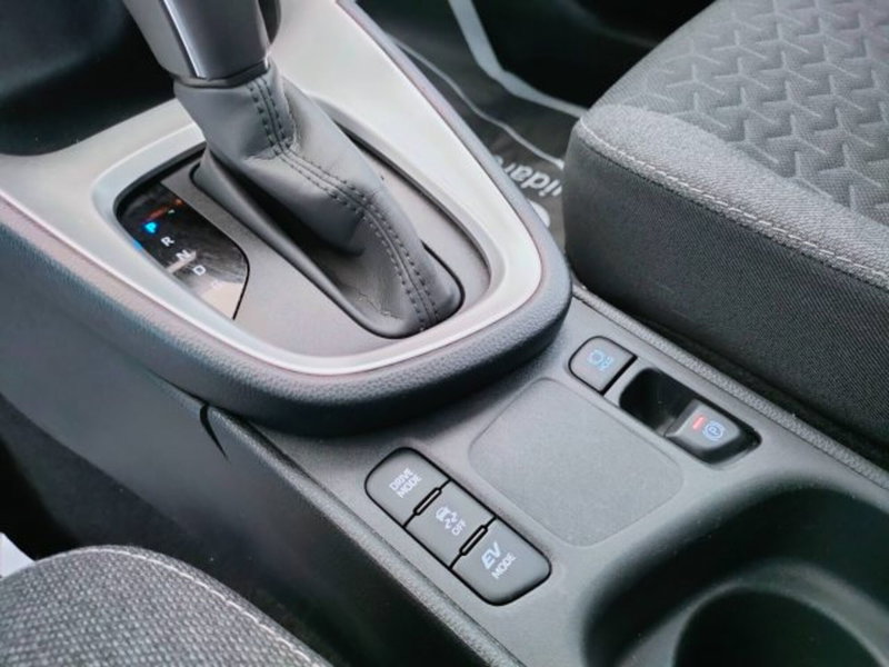 Toyota Yaris Cross usata a Teramo (17)