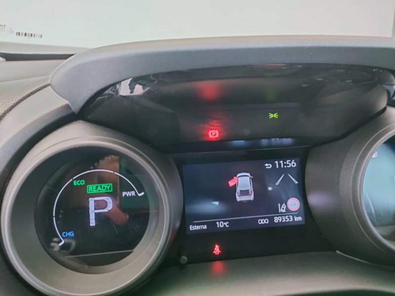 Toyota Yaris Cross usata a Teramo (18)