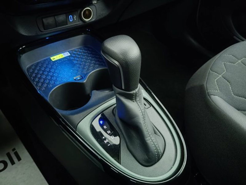 Toyota Aygo X usata a Teramo (17)