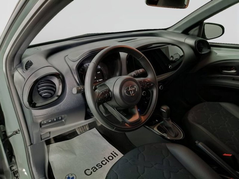Toyota Aygo X usata a Teramo (7)
