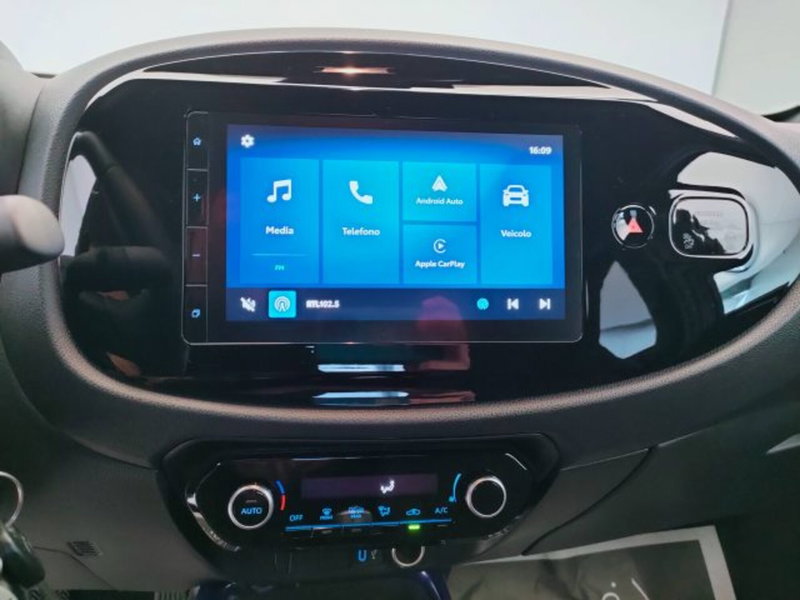 Toyota Aygo X usata a Teramo (16)