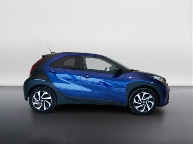 Toyota Aygo X usata a Teramo (4)