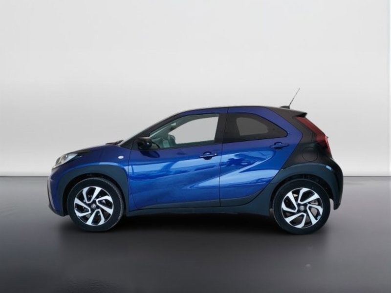 Toyota Aygo X usata a Teramo (8)