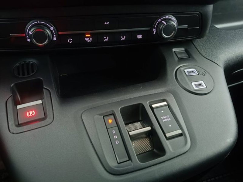 Toyota Proace City Electric usata a Teramo (14)