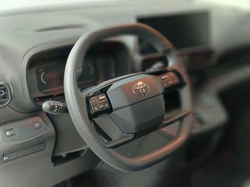 Toyota Proace City Electric usata a Teramo (16)