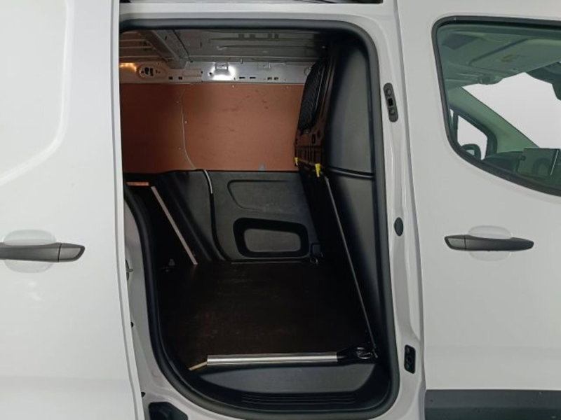 Toyota Proace City Electric usata a Teramo (19)
