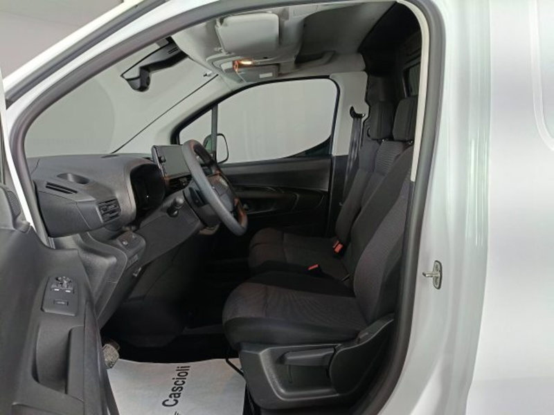 Toyota Proace City Electric usata a Teramo (8)