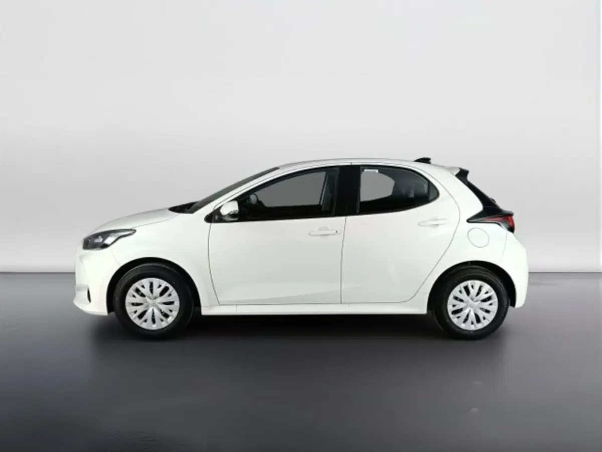 Toyota Yaris nuova a Teramo (6)
