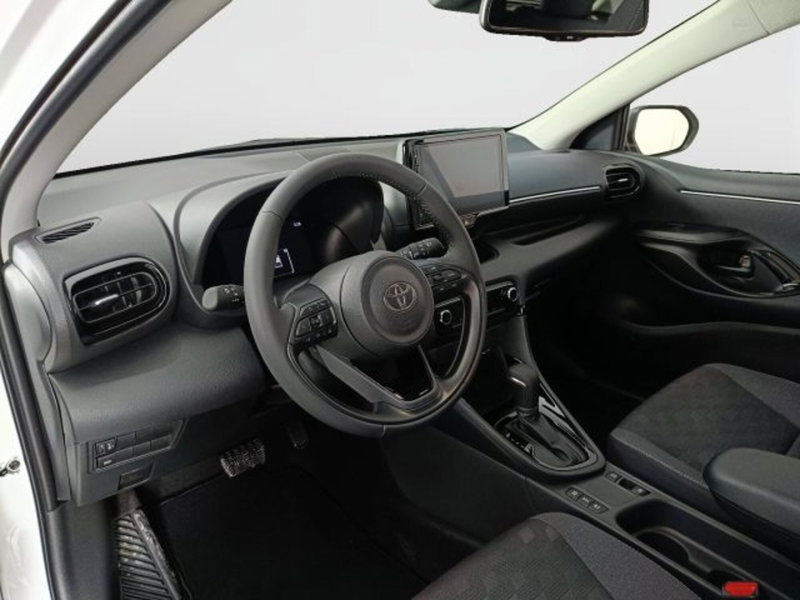 Toyota Yaris nuova a Teramo (7)