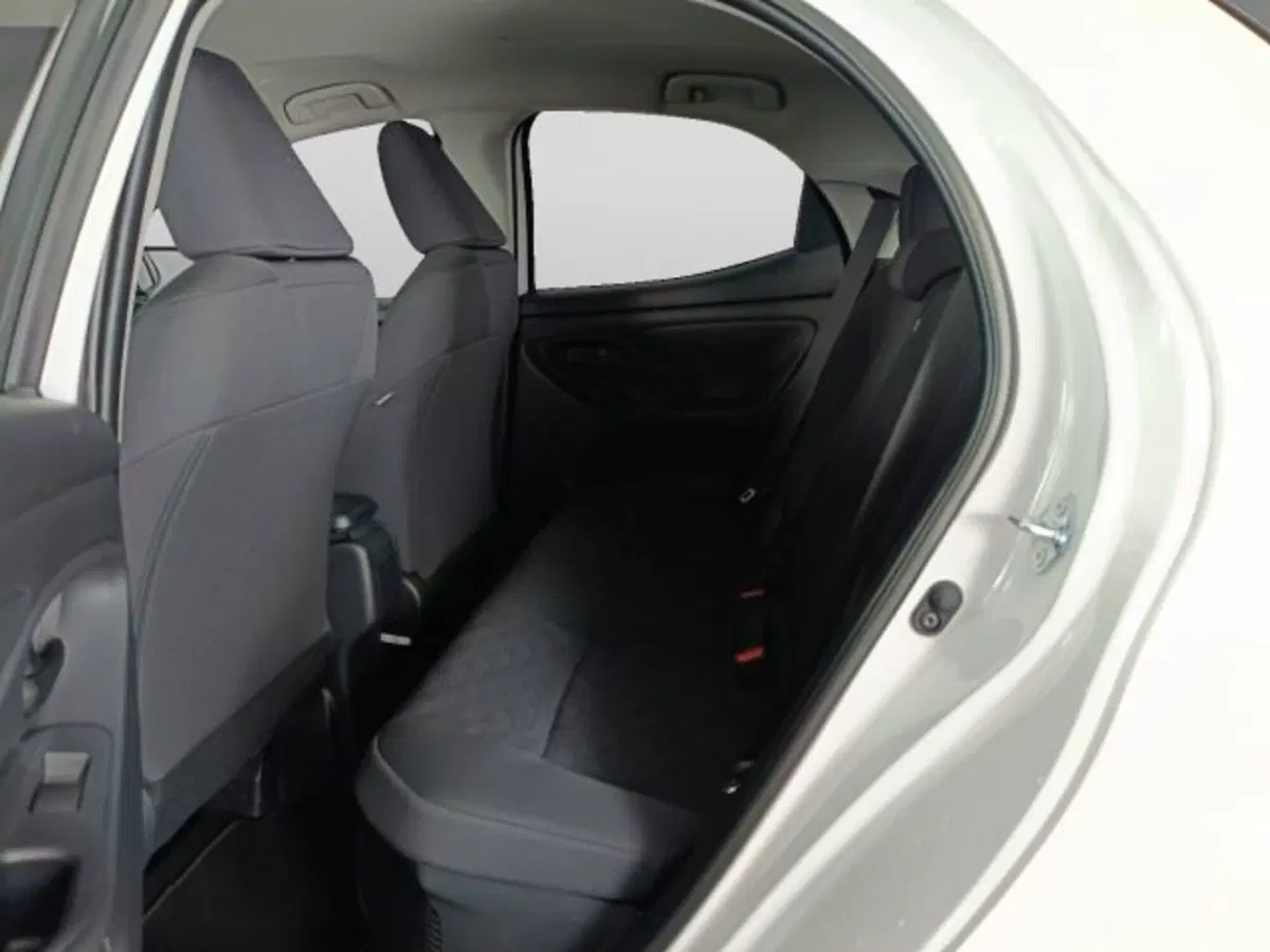 Toyota Yaris nuova a Teramo (9)