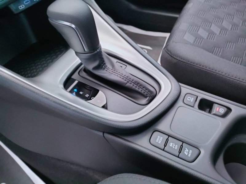 Toyota Yaris nuova a Teramo (10)