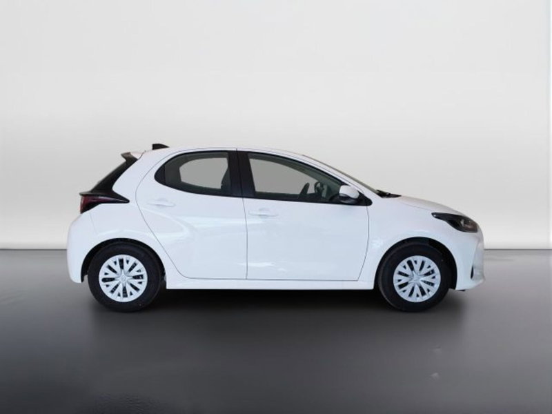 Toyota Yaris nuova a Teramo (4)