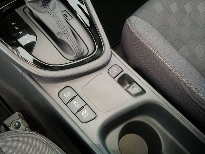 Toyota Yaris nuova a Teramo (14)