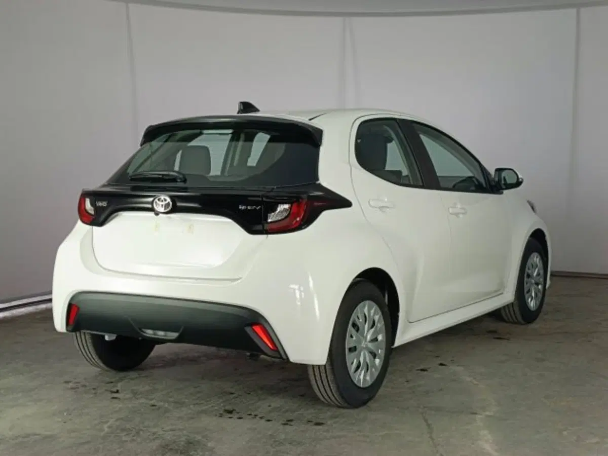 Toyota Yaris nuova a Teramo (4)