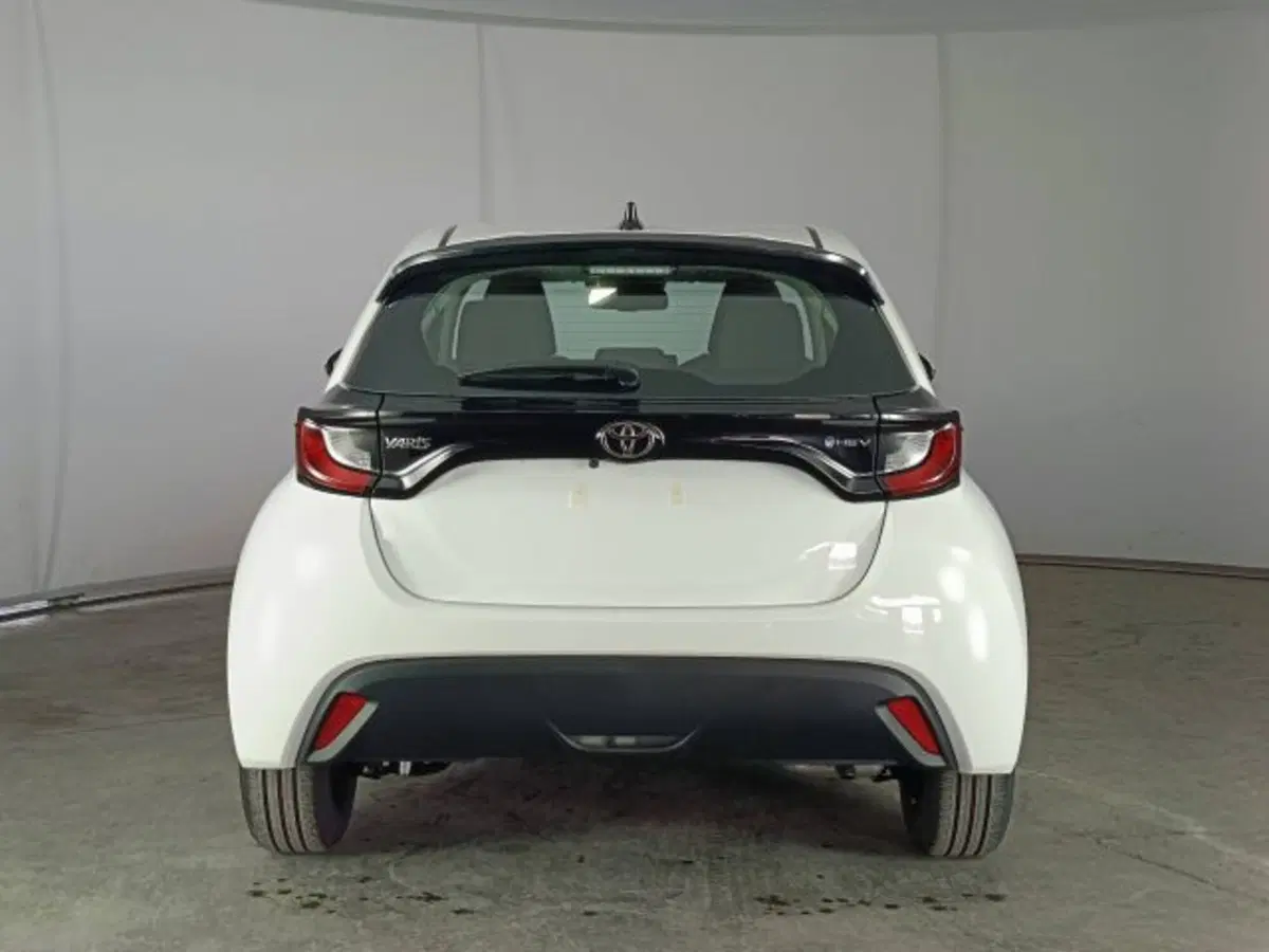 Toyota Yaris nuova a Teramo (5)