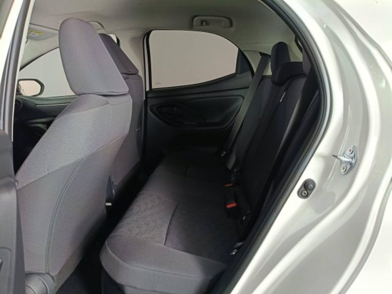 Toyota Yaris nuova a Teramo (9)