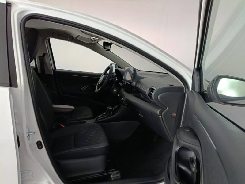 Toyota Yaris nuova a Teramo (11)