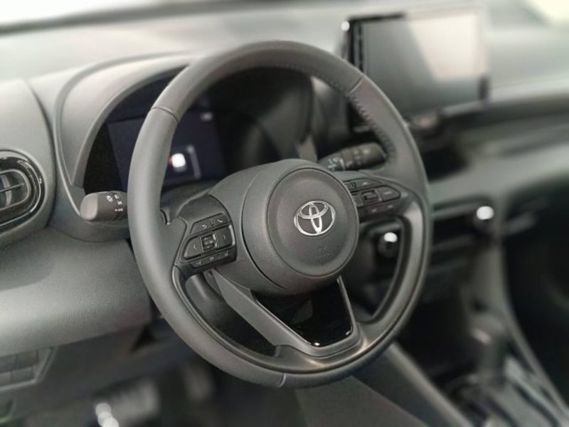 Toyota Yaris nuova a Teramo (12)