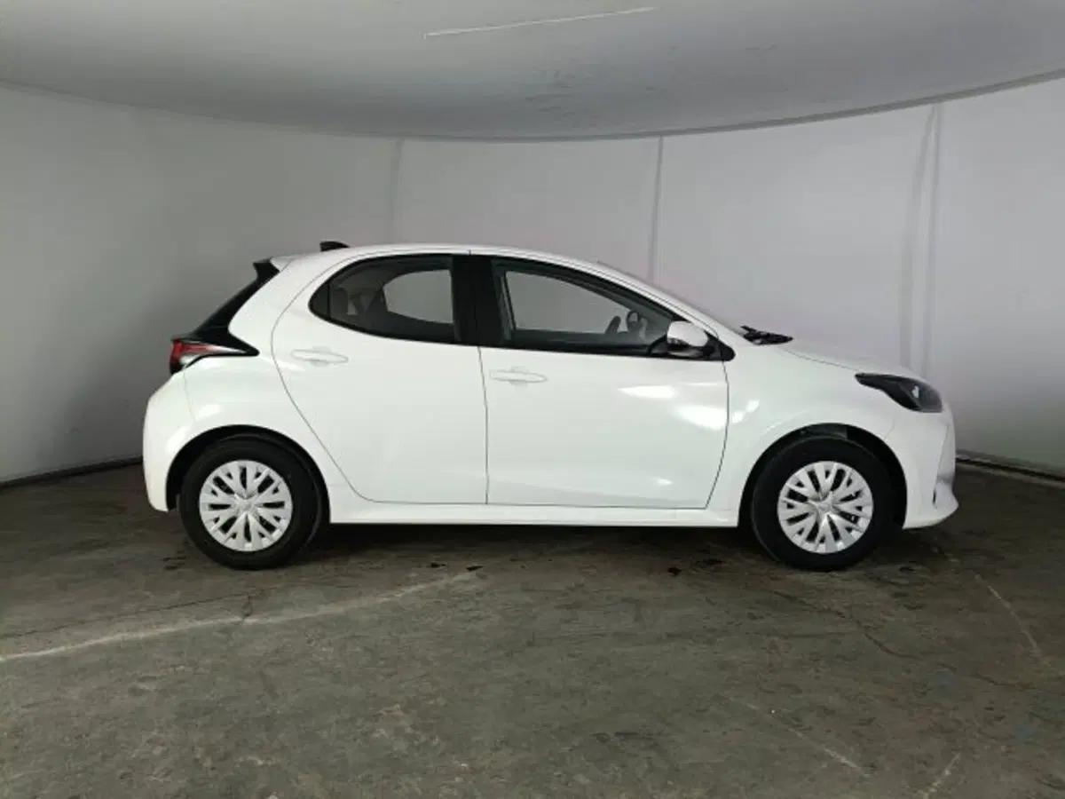 Toyota Yaris nuova a Teramo (3)