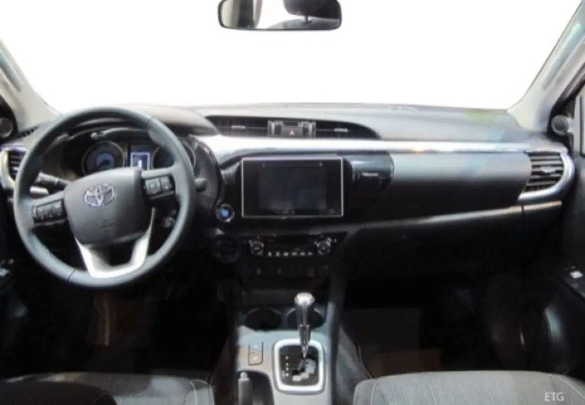 Toyota Hilux nuova a Teramo (10)
