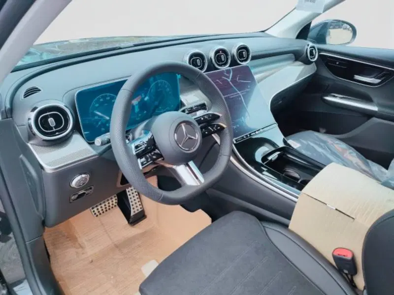 Mercedes-Benz GLC Coupé nuova a Teramo (11)