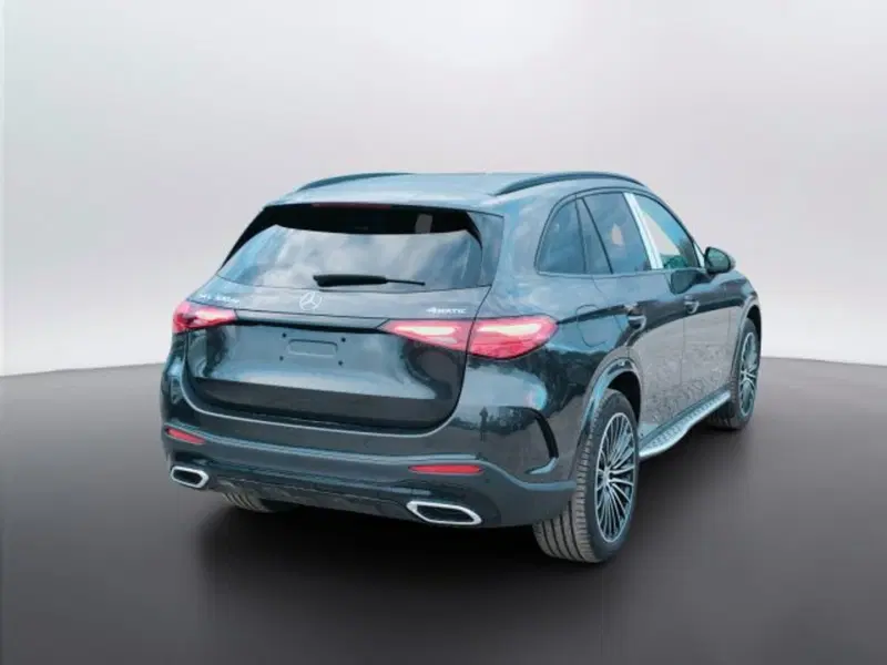 Mercedes-Benz GLC Coupé nuova a Teramo (6)