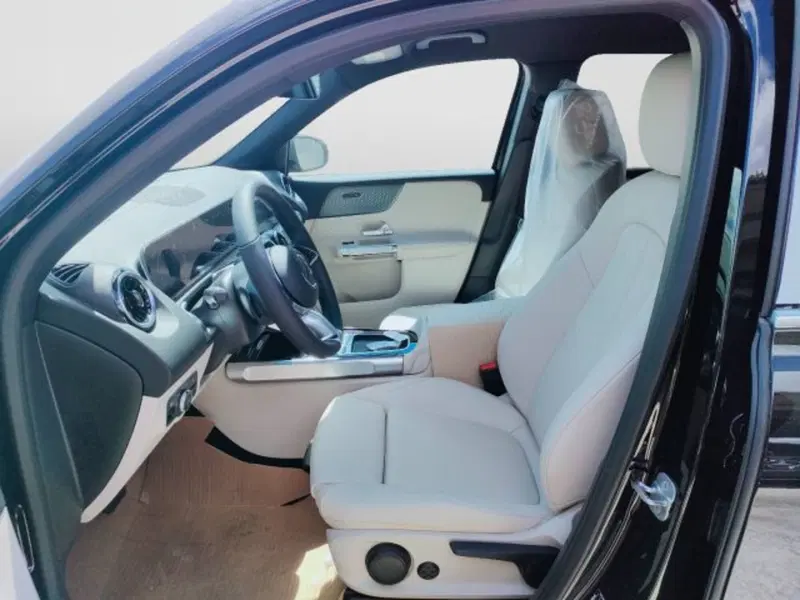 Mercedes-Benz GLB nuova a Teramo (7)