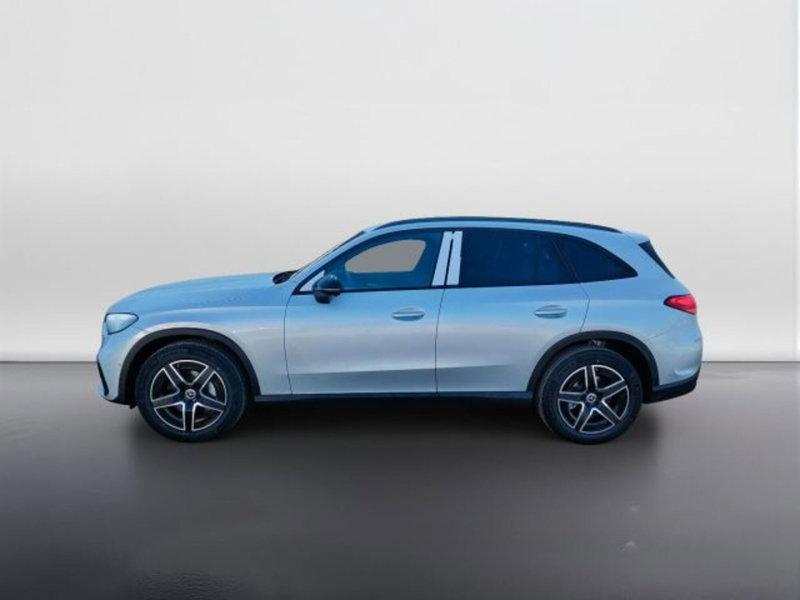 Mercedes-Benz GLC SUV nuova a Teramo (3)