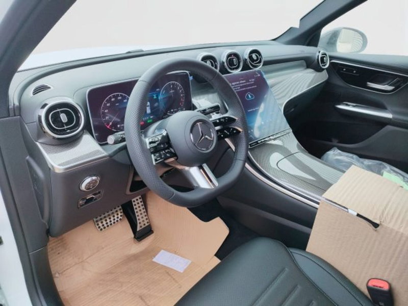 Mercedes-Benz GLC SUV nuova a Teramo (9)
