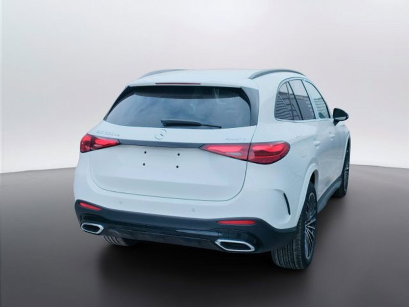 Mercedes-Benz GLC SUV nuova a Teramo (6)