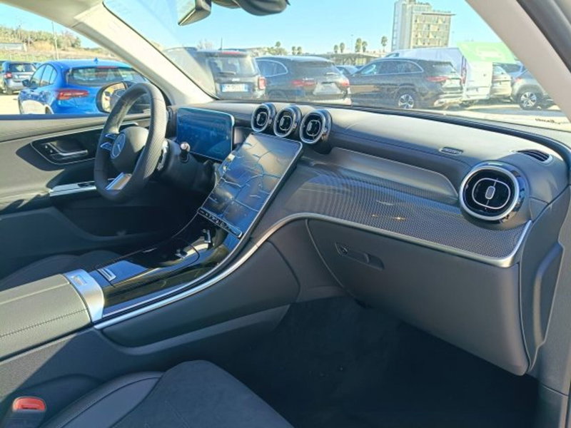Mercedes-Benz GLC SUV nuova a Teramo (10)