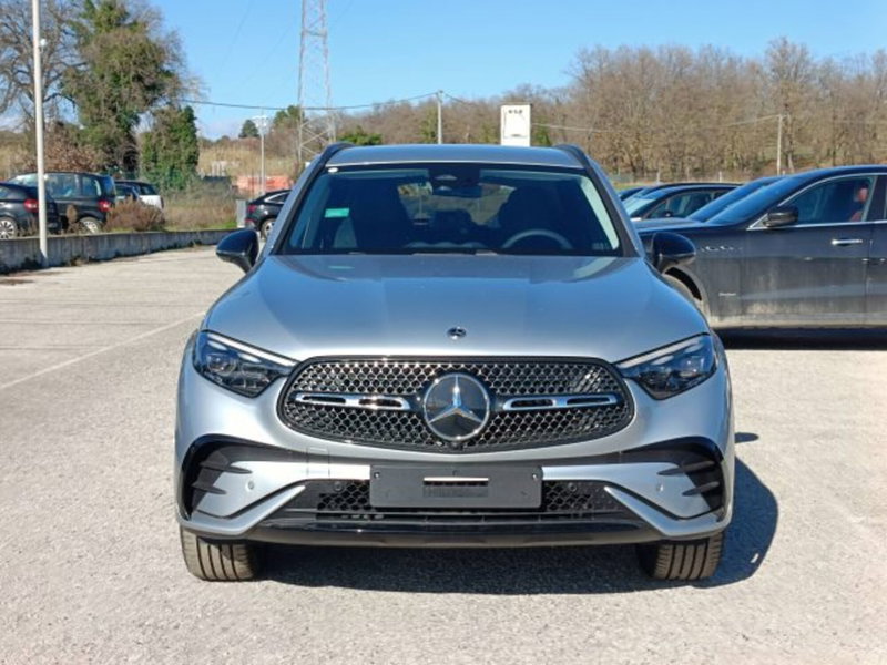 Mercedes-Benz GLC SUV nuova a Teramo (2)