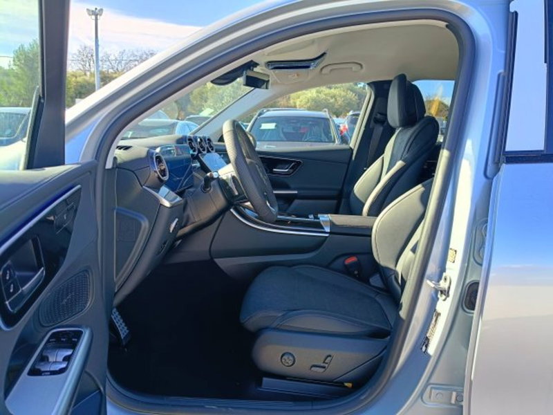 Mercedes-Benz GLC SUV nuova a Teramo (8)