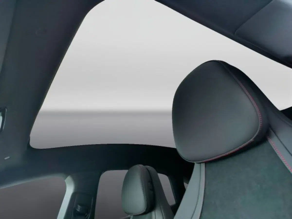 Mercedes-Benz CLA EQ nuova a Teramo (11)