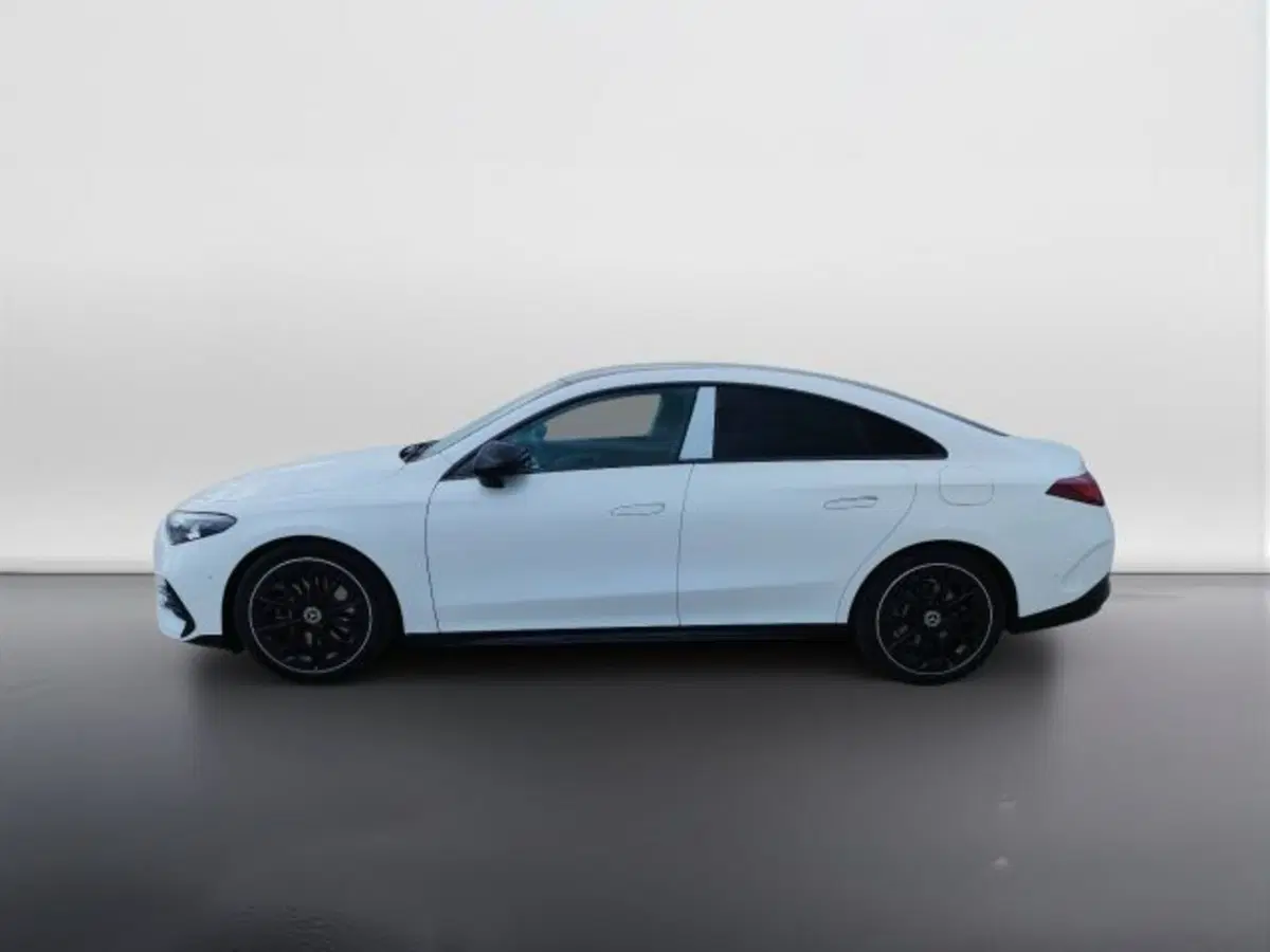 Mercedes-Benz CLA EQ nuova a Teramo (3)