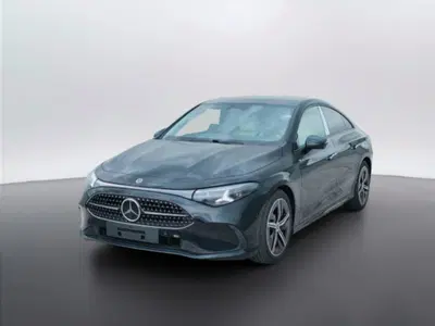 Mercedes-Benz CLA EQ 200 Premium nuova a Mosciano Sant'Angelo