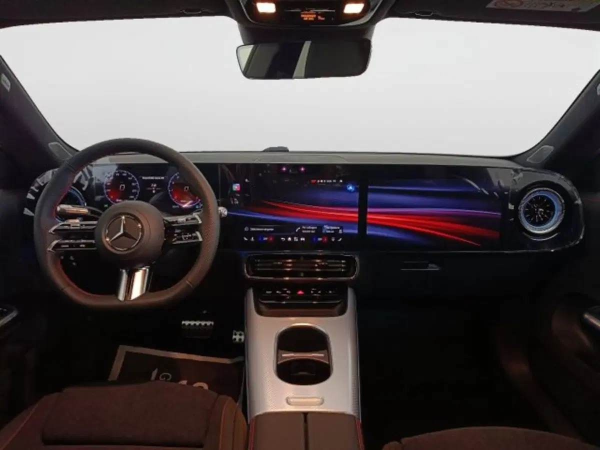 Mercedes-Benz CLA EQ nuova a Teramo (12)