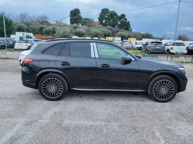 Mercedes-Benz GLC SUV nuova a Teramo (7)
