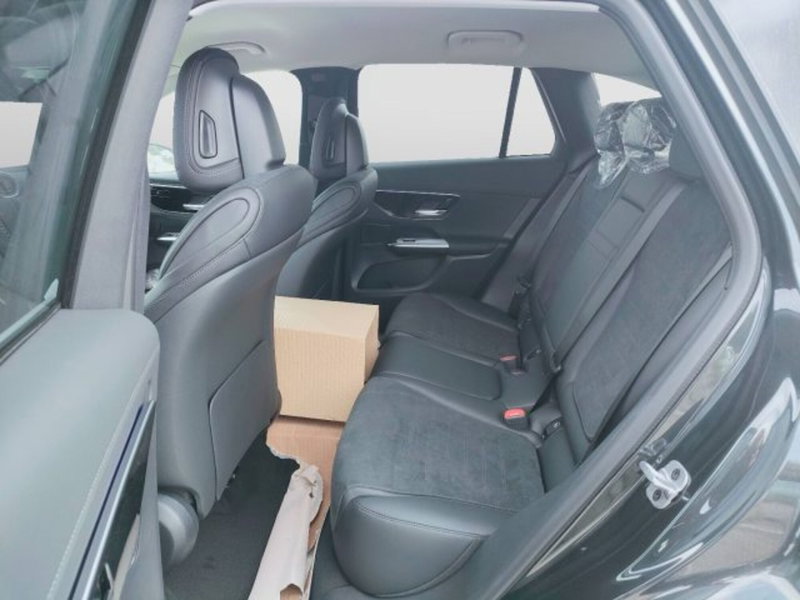 Mercedes-Benz GLC SUV nuova a Teramo (13)