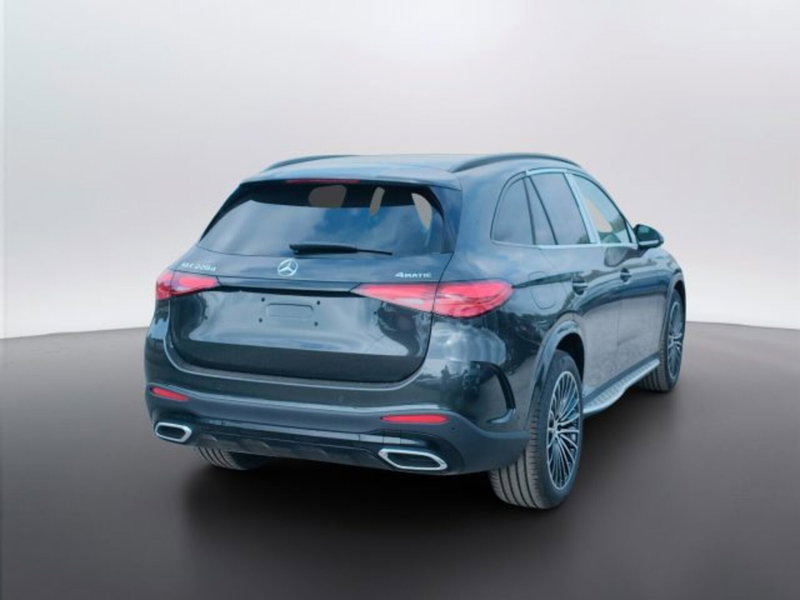 Mercedes-Benz GLC SUV nuova a Teramo (6)